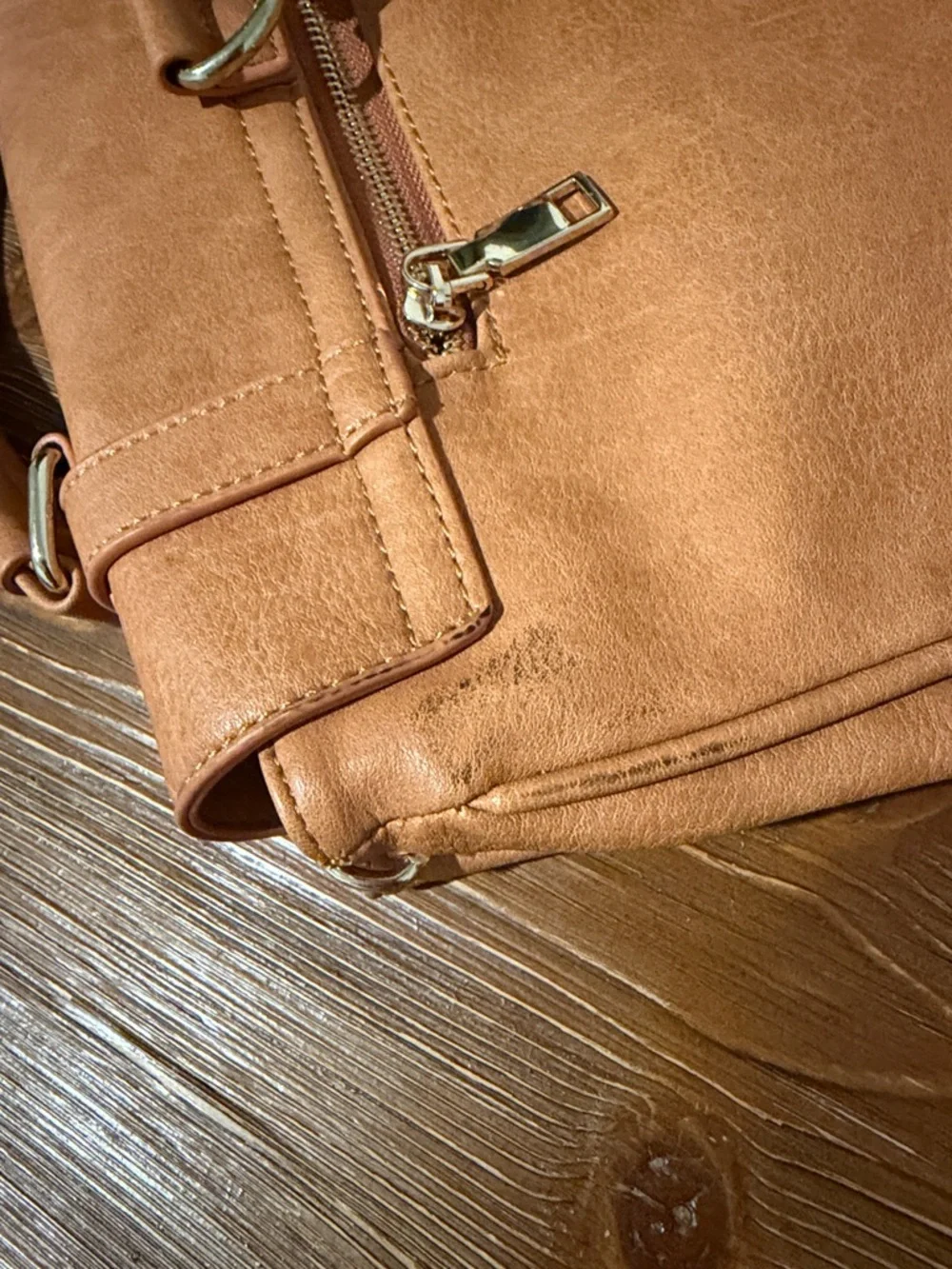 MMS Design Studio Vegan Leather Convertible Bag - Picture 9 of 9